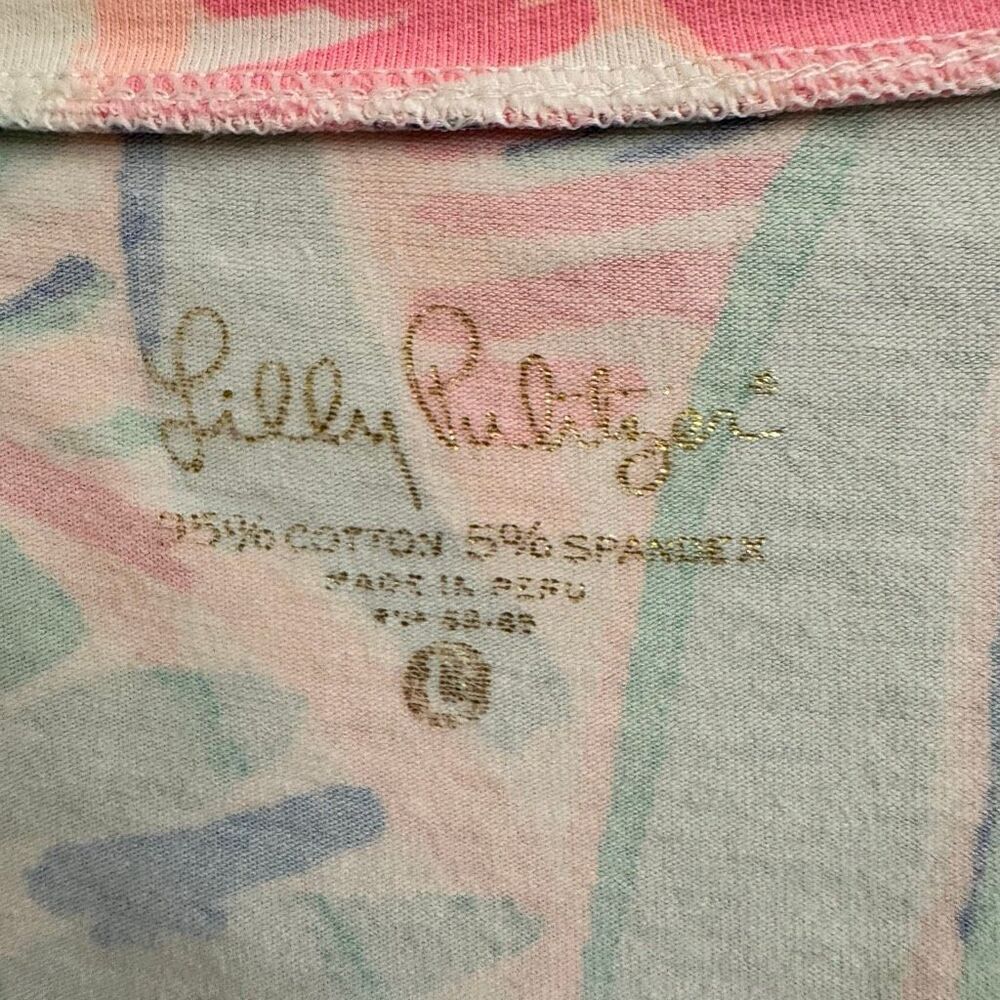 Lilly Pulitzer Michelle V-neck Tee Out to Sea Sailboat Print Size Large - Picture 3 of 5